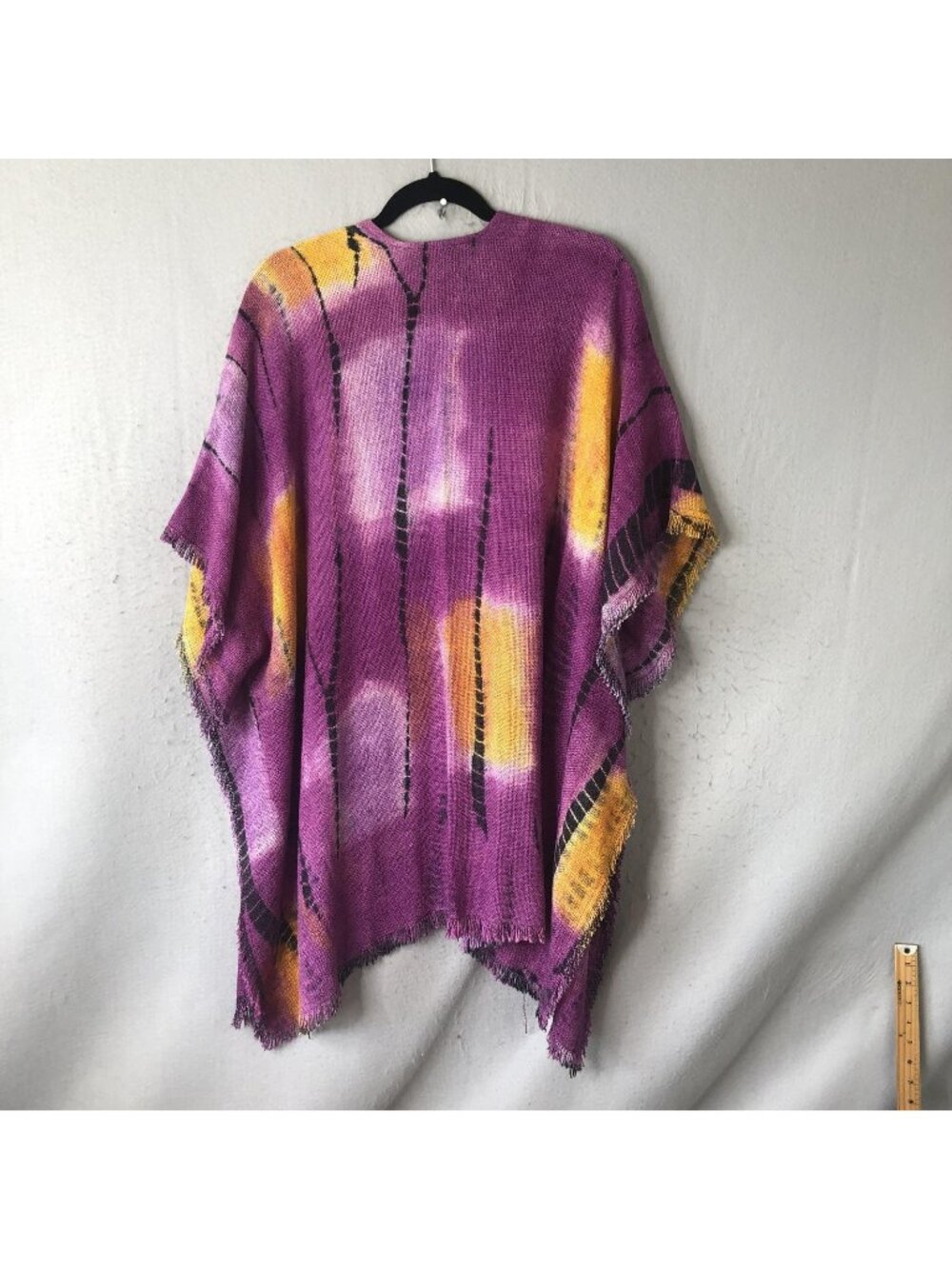Statement Poncho Womens One Size Purple Yellow Fringe Boho Abstract Knit Ethnic